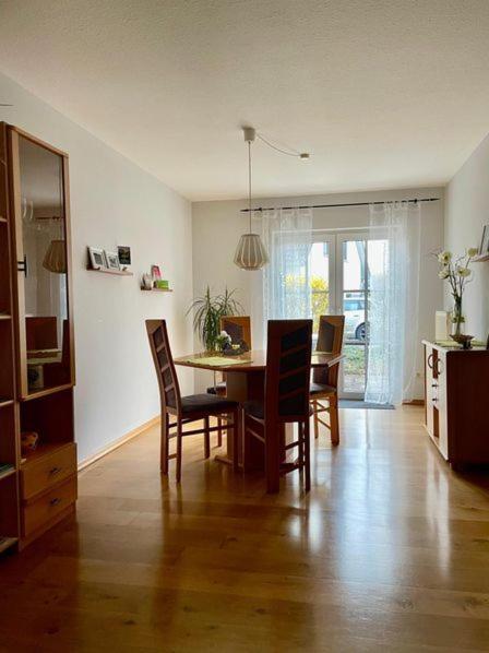 Gepflegte Ferienwohnung In Ruhiger Lage Bad Kissingen Bagian luar foto