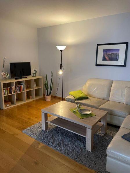 Gepflegte Ferienwohnung In Ruhiger Lage Bad Kissingen Bagian luar foto